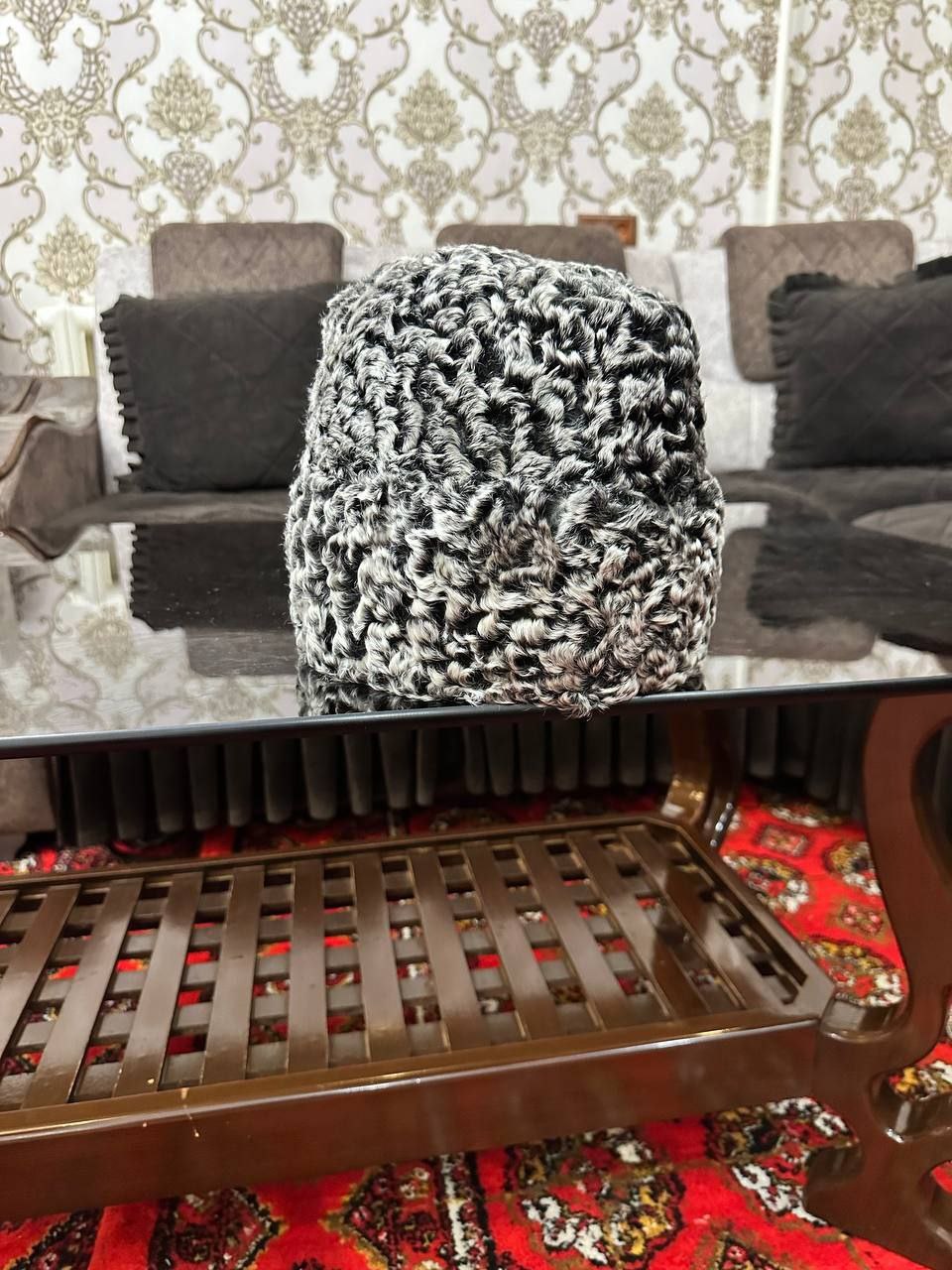 Головной убор из золотисто-серого меха («Байарка») - Просмотр 3